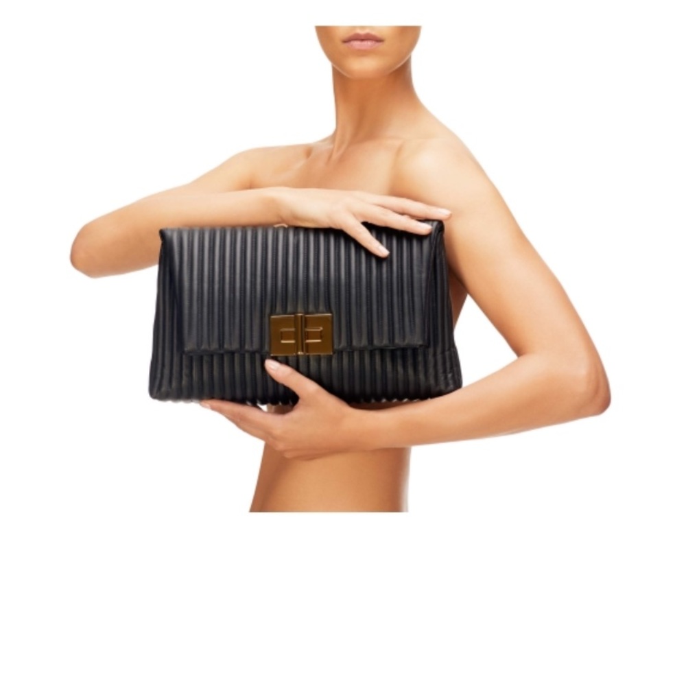 Soft Natalia Clutch